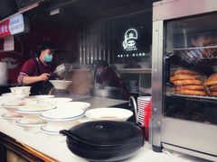 -钟方模白家肥肠粉(春熙店)
