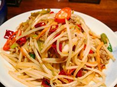 牛肉炒银芽-萤初高端日料王(曲江银泰店)