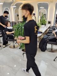-苏奇发型·烫发染发