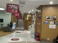 -雅悦齿科(顾村公园店)