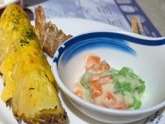 -四海一家自助餐(益田假日广场店)