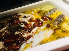 -江湖情酸菜鱼(万菱汇店)