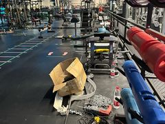 -滨力健身俱乐部