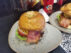 -shark burger·鲨鱼汉堡(交子大道店)
