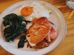 三文鱼红薯饼-Egg•Allday Brunch(襄阳北路店)