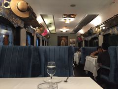 -火车头法国西餐厅