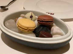 百香果马卡龙-福楼法餐厅FLO