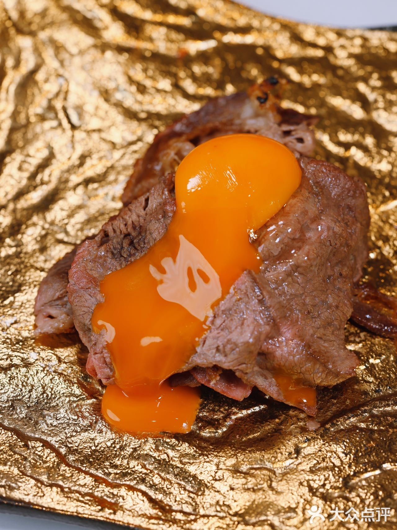 又可以堂食又可以外带的高品质牛肉在这里。