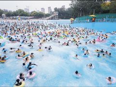 -欢乐水魔方水世界