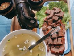 -乔家小院•非遗驴肉•本地小海鲜(滨河路店)