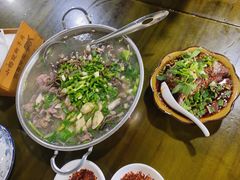 血旺-小杨翘脚牛肉