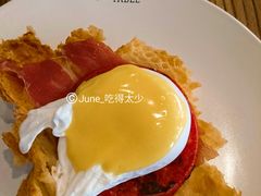 班尼克蛋-Common Table · Brunch & Coffee