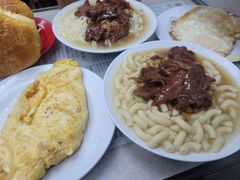 沙爹牛肉公仔面-金凤茶餐厅(湾仔店)