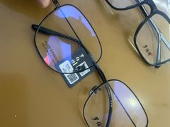-罗伯特眼镜·蔡司官方授权(罗湖国贸店)