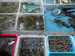 -霞涌市场海鲜摆卖区