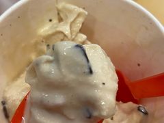 -DQ·蛋糕·冰淇淋(大宁国际商业广场店)