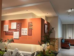 -双湖园·地标武汉菜(黄鹤楼解放路店)