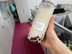 黑糖奶霜鲜牛乳-ARTEASG啊T·新加坡奶茶(三坊七巷店)