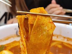 -火鸡爪东大门猎奇炒年糕