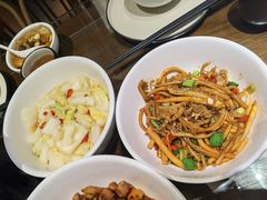 -味上湘菜馆(岳麓山店)
