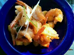 -东口码头·烧鸽子·鱼头泡饼·地方菜(金鹰悦城店)