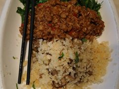 -味上湘菜馆(岳麓山店)