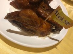 驰名石岐乳鸽-石岐佬中山菜馆(张溪店)