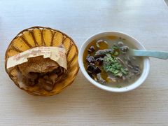 -洪峰浩老北京烧饼夹肉(角门路店)