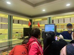 -上海哈尔滨食品厂(淮海中路店)