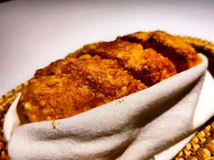 招牌蒜蓉面包-Oyster Talks 四度蚝法餐厅