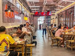 -来龍儿鲜切牛肉自助老火锅