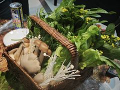 -顺水湾·牛肉牛杂火锅(驾鹤店)