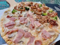 奥尔良鸡肉披萨-秀·爱尔兰餐吧(上海路店)