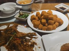 -肥仔文澳门猪骨煲(南京西路店)