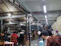 大堂-章记正宗南岗鱼蛋火锅