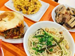 肉夹馍-梅园食堂