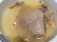 -九寨沟特色牦牛肉汤锅