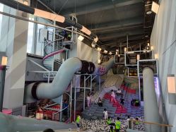 -marspace马斯派超级运动公园(正弘汇店)