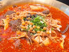 -张翻越·川渝冒菜·武汉黑鸭煲(城北万象城店)