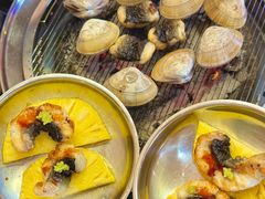 -围炉肉舍•炭烤活鳗•丹东海鲜烤肉(步行街店)