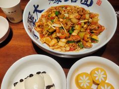 香辣龙虾尾拌川-李犟大爆鳝面·手工蟹黄包(湖滨西湖店)