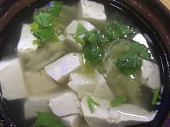 -闫家驴肉老店(华电一校店)