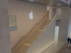 -Apple零售店(玄武湖店)