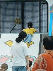 -孩子王童乐园(西安盛龙店)