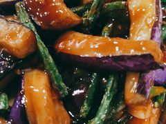 -虹海圣肉饼店家常菜馆