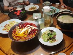 -江南驿·二十余年创意杭帮味(良渚玉鸟集店)