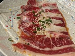 -山川小町·极番烧肉(新地假日广场店)