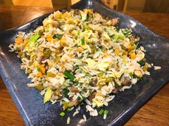 酸菜牛肉粒炒饭-张果佬年糕卷(科巷店)
