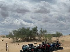 -亿利库布其七星湖沙漠生态旅游区