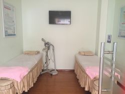 -苗方清颜专业祛痘养生